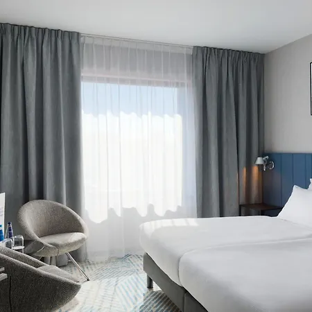 Q 4* Wrocław