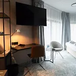 Q 4* Breslau
