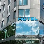 Q Hotel 4*