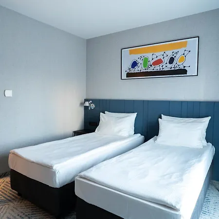 Hotel Q