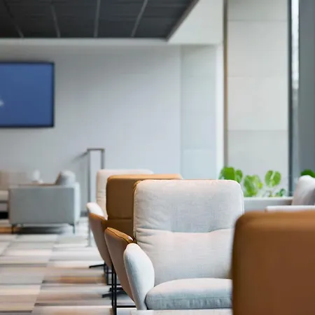 Q Hotel